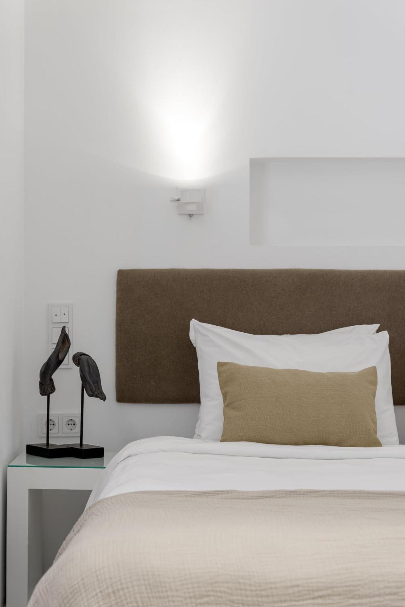 Momo Suites, Acropolis By Aura Homes Athens Room photo