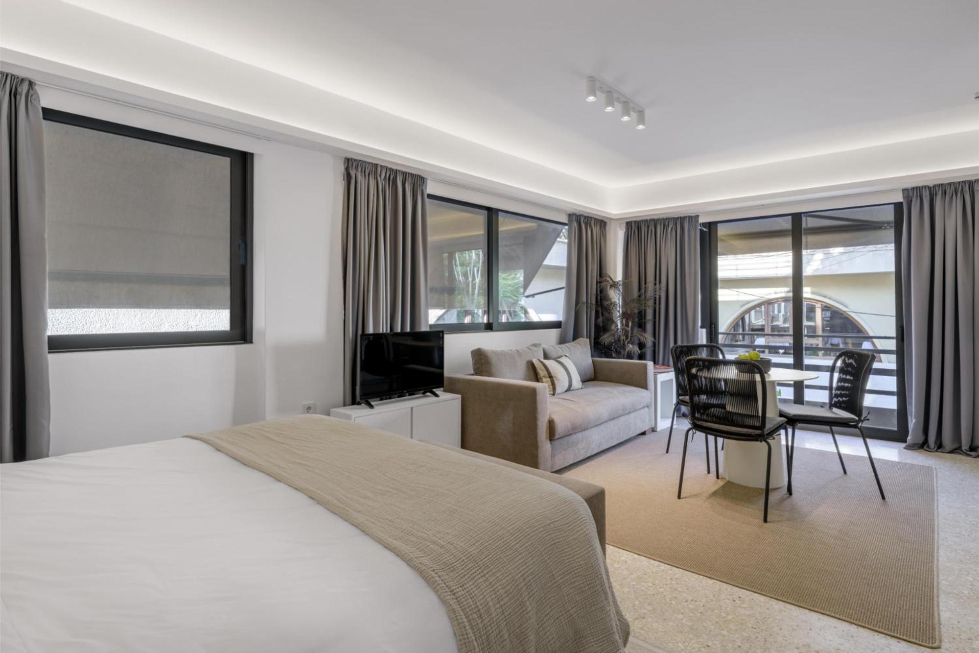 Momo Suites, Acropolis By Aura Homes Athens Exterior photo